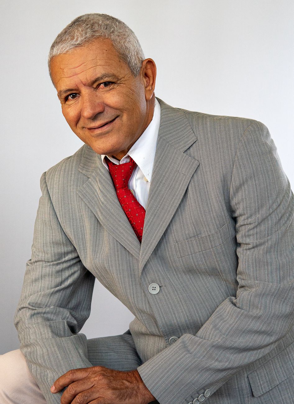 Dr Daniel Tan